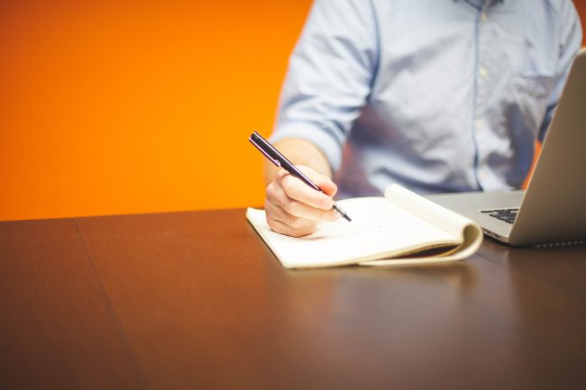 entrepreneur-g2bab0f379_1920 web writing